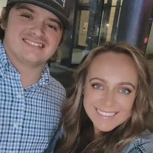 Meet your Posher, Kelley